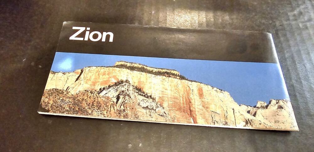 1990 ZION NATIONAL PARK SERVICE ZION BROCHURE MAP